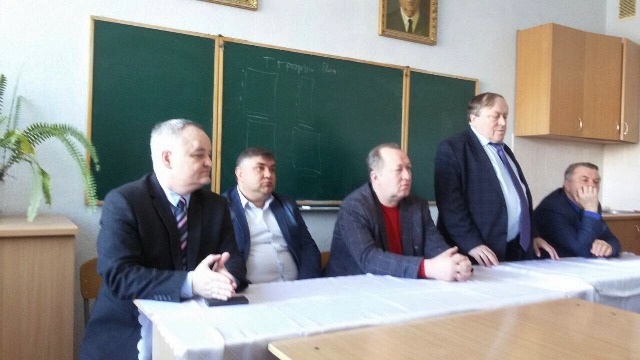 Обговорення проблем географічної освіти.